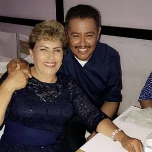 Meet your Posher, Jose y toña